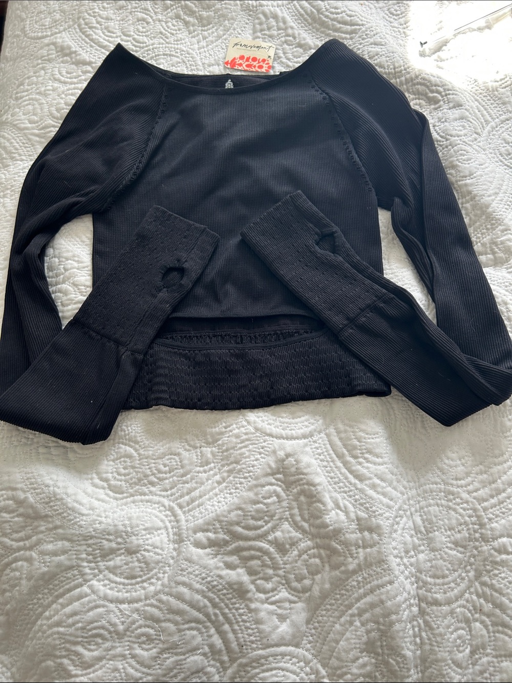 FP Movement by Free People Black Long-Sleeve Cropped Active Top - Picture 8 of 13
